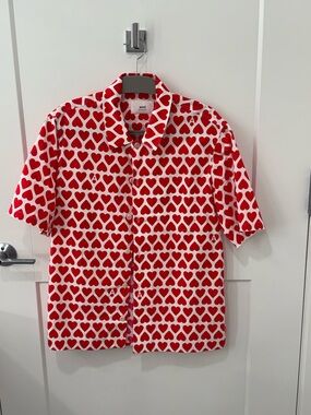 AMI Paris Red Heart-Print Short Sleeve Shirt size 39 medium